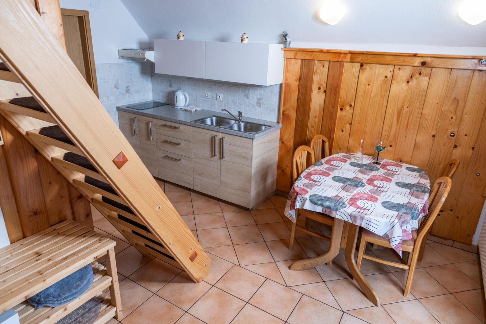 Apartma Metka Bohinj Bagian luar foto